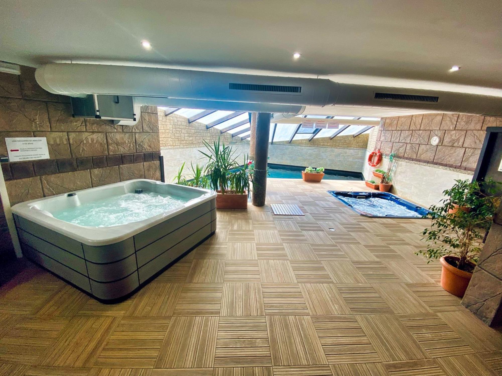 Apartamentos Spa Casco Historico De Isla - AlojateIsla Plana Zewnętrze zdjęcie